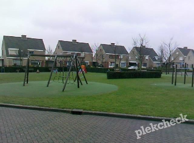 Speeltuin Koeltorenplein 20 in Geleen