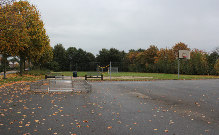 Diepenbroekstr tegenover 21