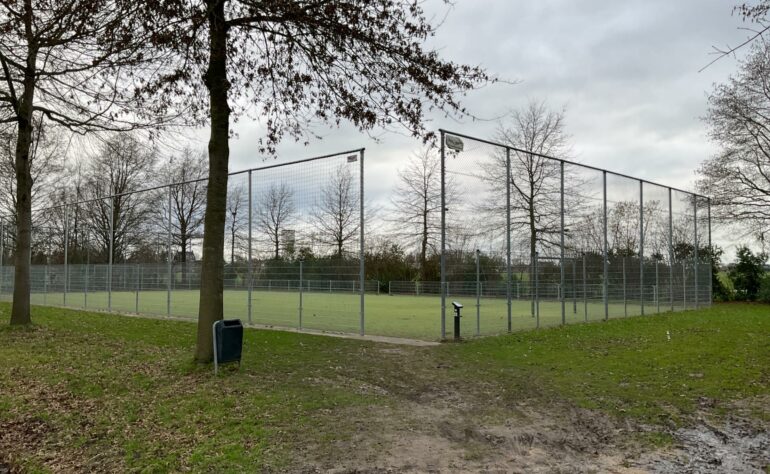 23 Schoonenburglaan 59 (trapveld)