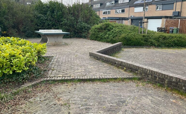 Elzenhof 1/ Lepelaarlaan 2