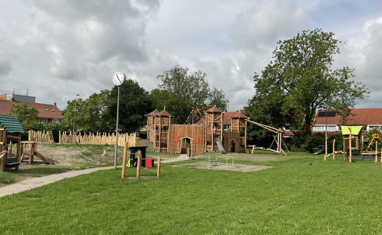 .05 Achlumerstraat 1a 8913 GL  De Toekomst