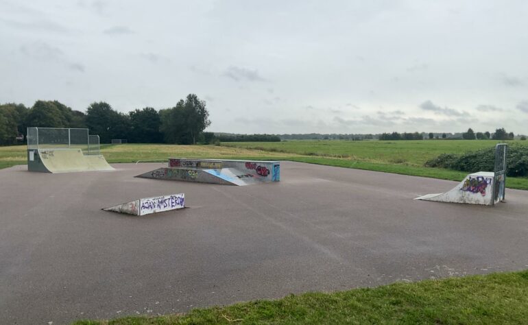 Tjalk (skate park)