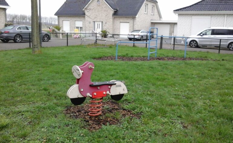 007 Zuidhof 6 (woonwagencentrum)