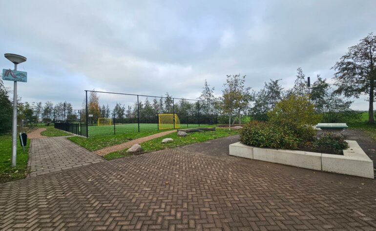 03A Beatrixstraat achter nr 10