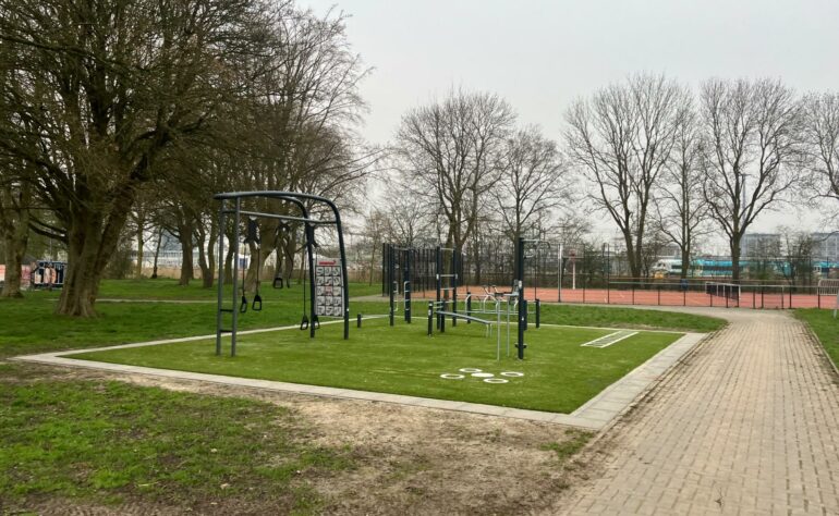 Van Loonstraat 130 Fitness parcours