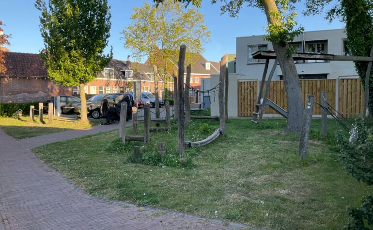 De Laeck 24